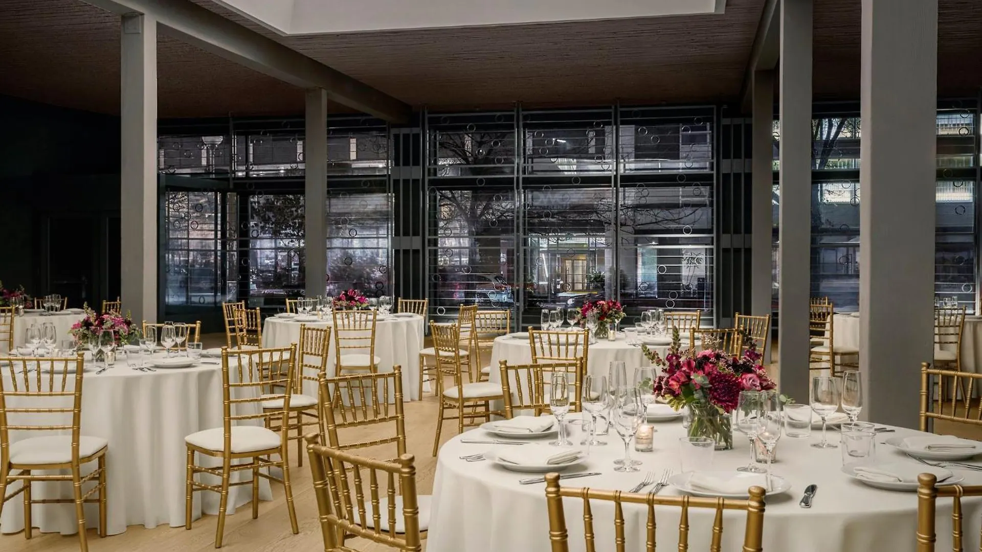Kimpton Palladian Hotel By Ihg Seattle