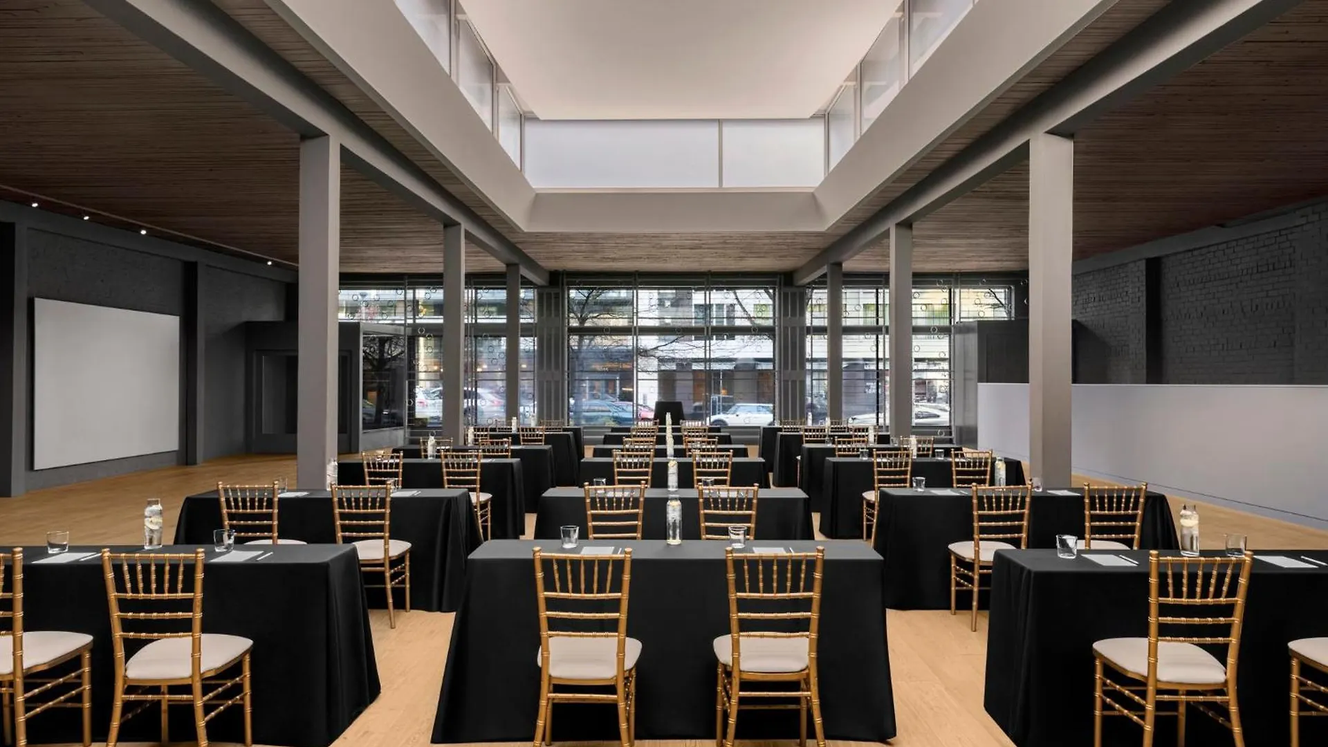 Kimpton Palladian Hotel By Ihg Seattle