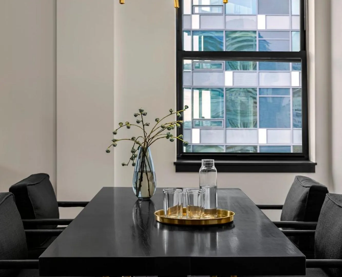 Kimpton Palladian Hotel By Ihg Seattle