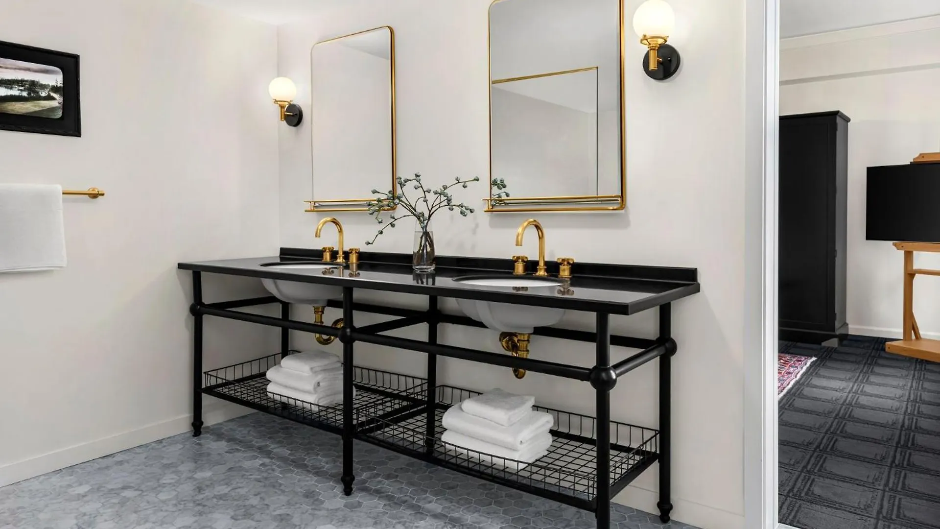 Kimpton Palladian Hotel By Ihg Seattle