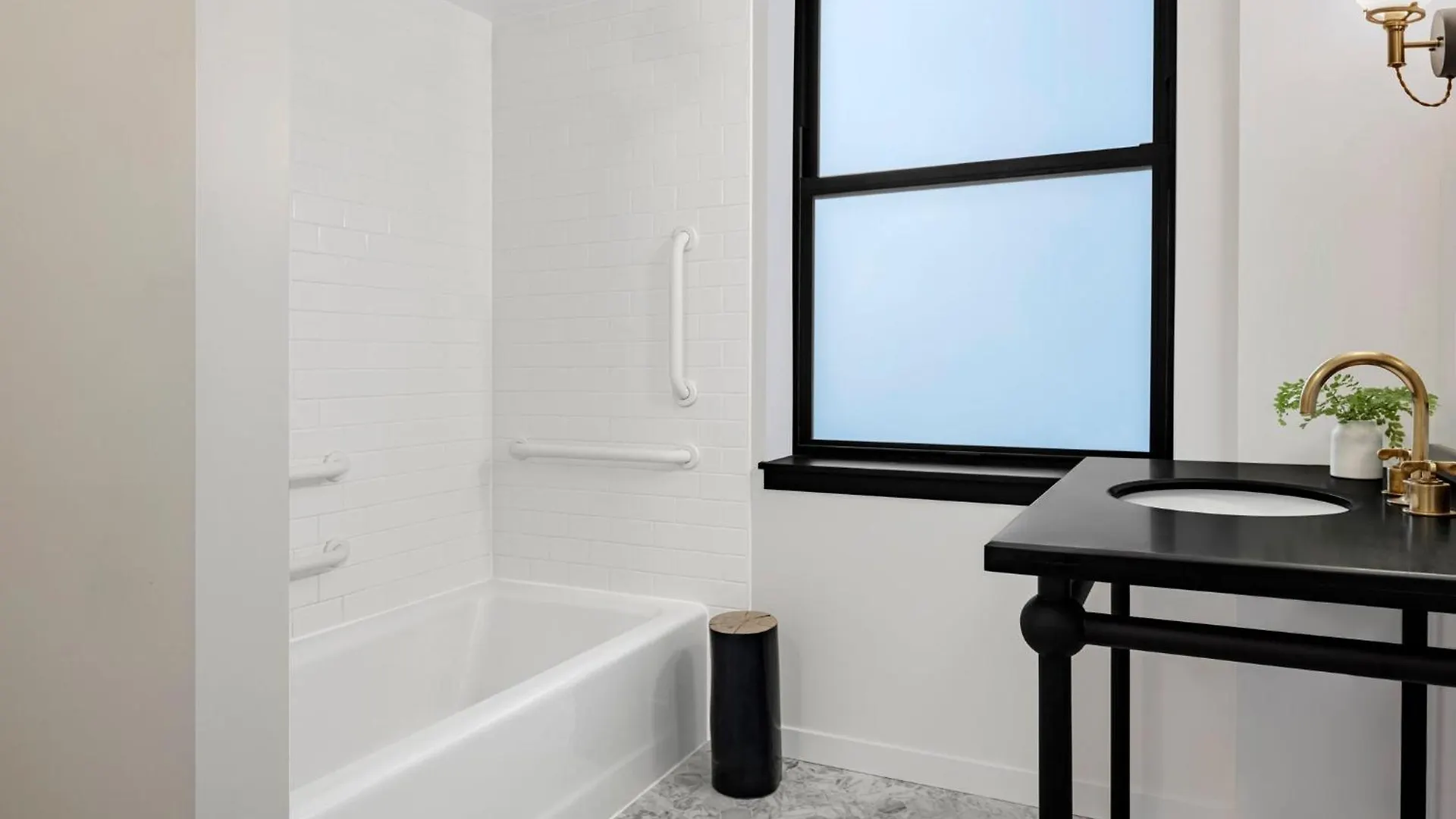 Kimpton Palladian Hotel By Ihg Seattle